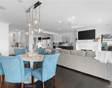 215 E Edgewater - Photo Thumbnail 17