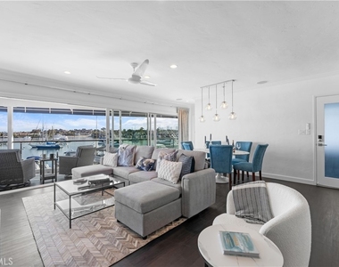 215 E Edgewater - Photo Thumbnail 6
