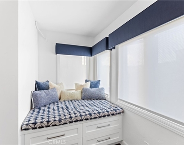 215 E Edgewater - Photo Thumbnail 13