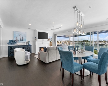 215 E Edgewater - Photo Thumbnail 14