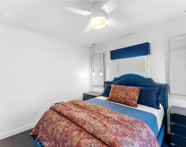 215 E Edgewater - Photo Thumbnail 11