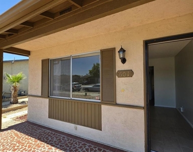601 Corona Street - Photo Thumbnail 3
