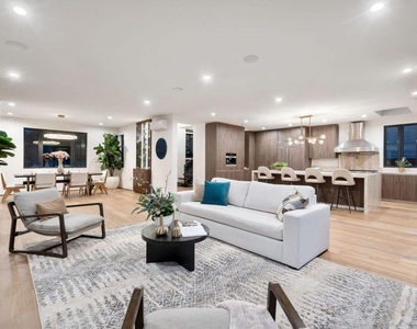 5610 Bellevue Avenue - Photo Thumbnail 16