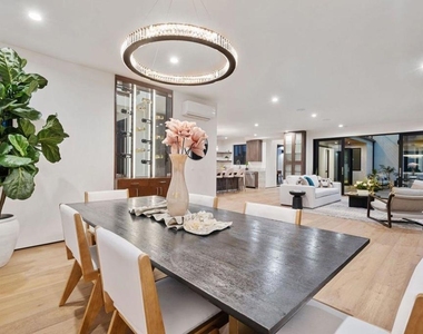 5610 Bellevue Avenue - Photo Thumbnail 19