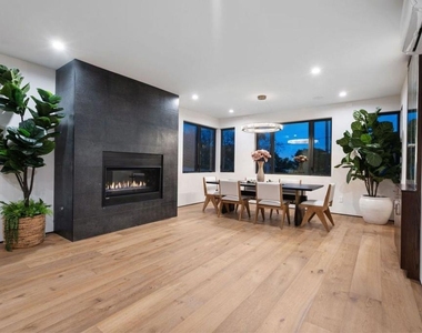 5610 Bellevue Avenue - Photo Thumbnail 15