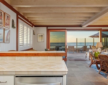 2008 Ocean Front - Photo Thumbnail 17