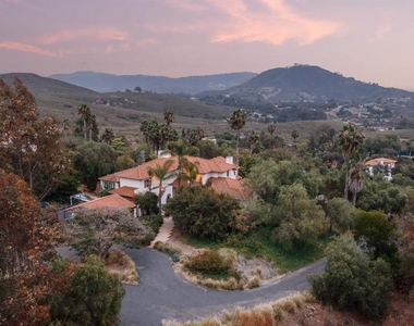 20784 Fortuna Del Norte - Photo Thumbnail 6