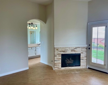 4451 Coastline Drive - Photo Thumbnail 13