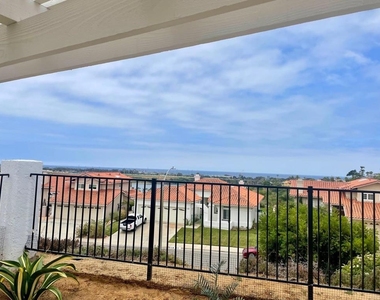 4451 Coastline Drive - Photo Thumbnail 32