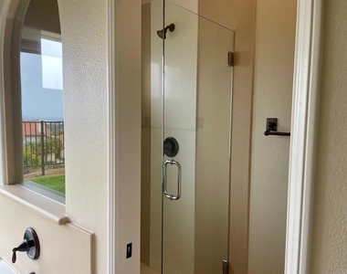 4451 Coastline Drive - Photo Thumbnail 17