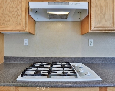 1765 Yvonne Court - Photo Thumbnail 17