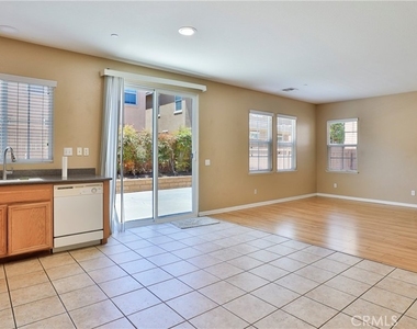 1765 Yvonne Court - Photo Thumbnail 15