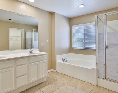 1765 Yvonne Court - Photo Thumbnail 24
