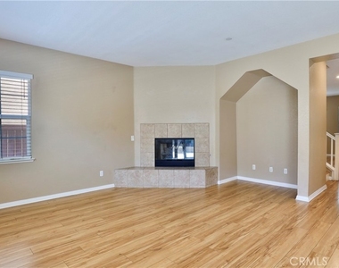 1765 Yvonne Court - Photo Thumbnail 11