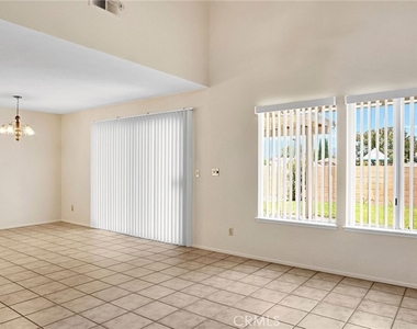 26342 Snowden Avenue - Photo Thumbnail 6