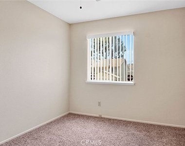 26342 Snowden Avenue - Photo Thumbnail 24