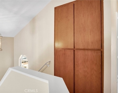 26342 Snowden Avenue - Photo Thumbnail 20