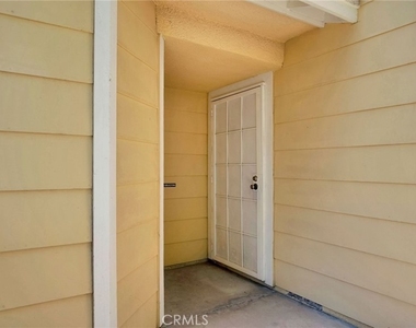 26342 Snowden Avenue - Photo Thumbnail 34