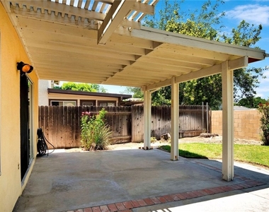 26342 Snowden Avenue - Photo Thumbnail 36