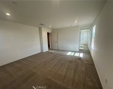 12587 Egan Place - Photo Thumbnail 11