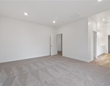 34234 William Way - Photo Thumbnail 9