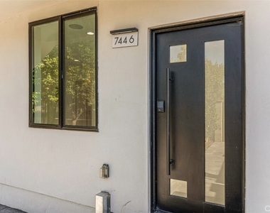7446 Mammoth Avenue - Photo Thumbnail 5