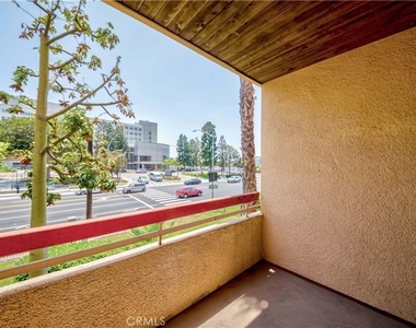941 W Carson - Photo Thumbnail 16