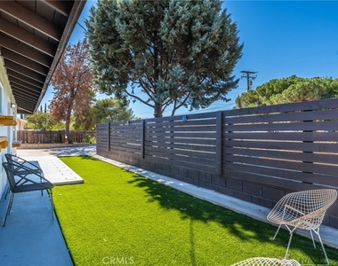 9925 Redwood - Photo Thumbnail 14