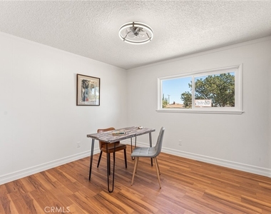 9925 Redwood - Photo Thumbnail 10