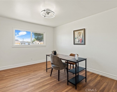 9925 Redwood - Photo Thumbnail 9
