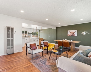 9925 Redwood - Photo Thumbnail 7