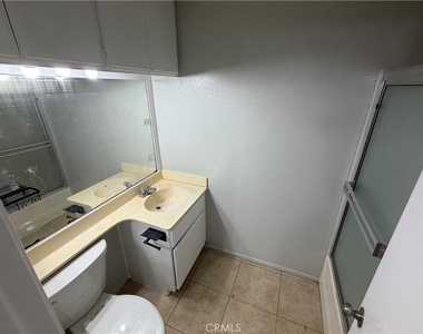 3732 Oak Creek - Photo Thumbnail 13