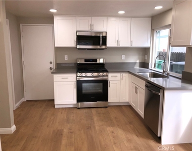 23247 Canyon Pines Place - Photo Thumbnail 10