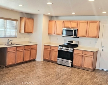 9242 Kettle - Photo Thumbnail 5