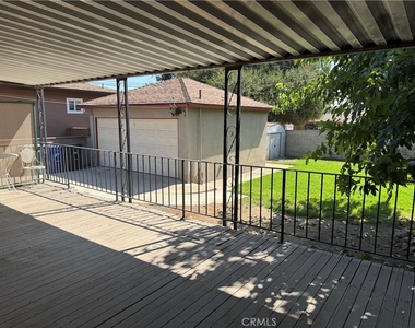 831 W Harvard Place - Photo Thumbnail 19