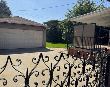 831 W Harvard Place - Photo Thumbnail 2