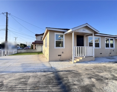 2214 Continental Avenue - Photo Thumbnail 9