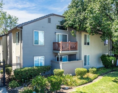 2005 San Jose Dr - Photo Thumbnail 18