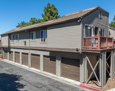 2005 San Jose Dr - Photo Thumbnail 17