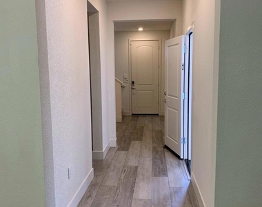 7149 Diamond Ave - Photo Thumbnail 27