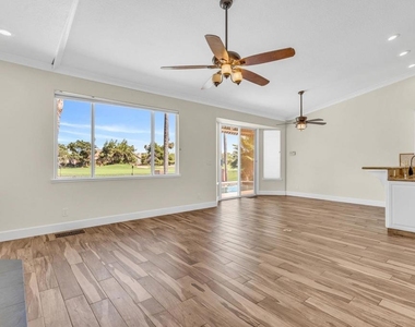 2317 Wayfarer Drive - Photo Thumbnail 15