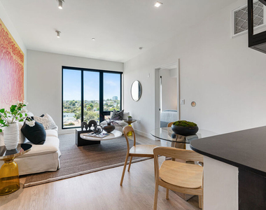 10700 Tabor Street - Photo Thumbnail 4