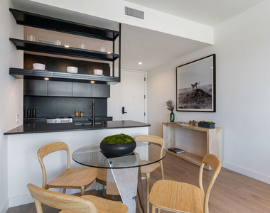 10700 Tabor Street - Photo Thumbnail 8