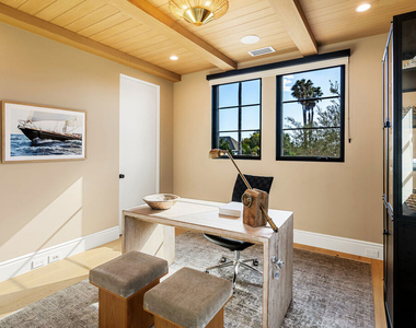 1008 S Bundy Drive - Photo Thumbnail 29