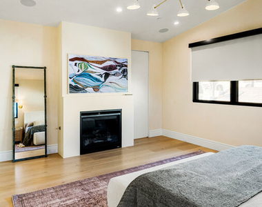 1008 S Bundy Drive - Photo Thumbnail 32