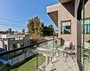489 S Willaman Drive - Photo Thumbnail 32