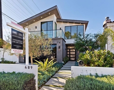 489 S Willaman Drive - Photo Thumbnail 2