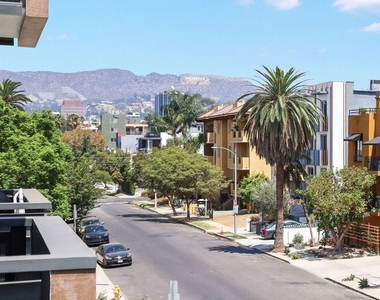 807 Hudson - Photo Thumbnail 15