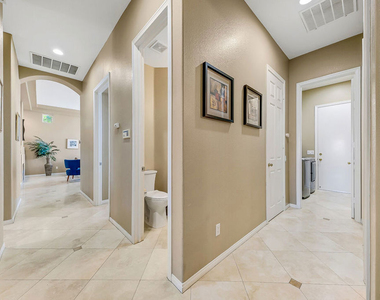 78770 Spyglass Hill Drive - Photo Thumbnail 28