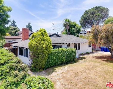 17100 Barneston Street - Photo Thumbnail 1